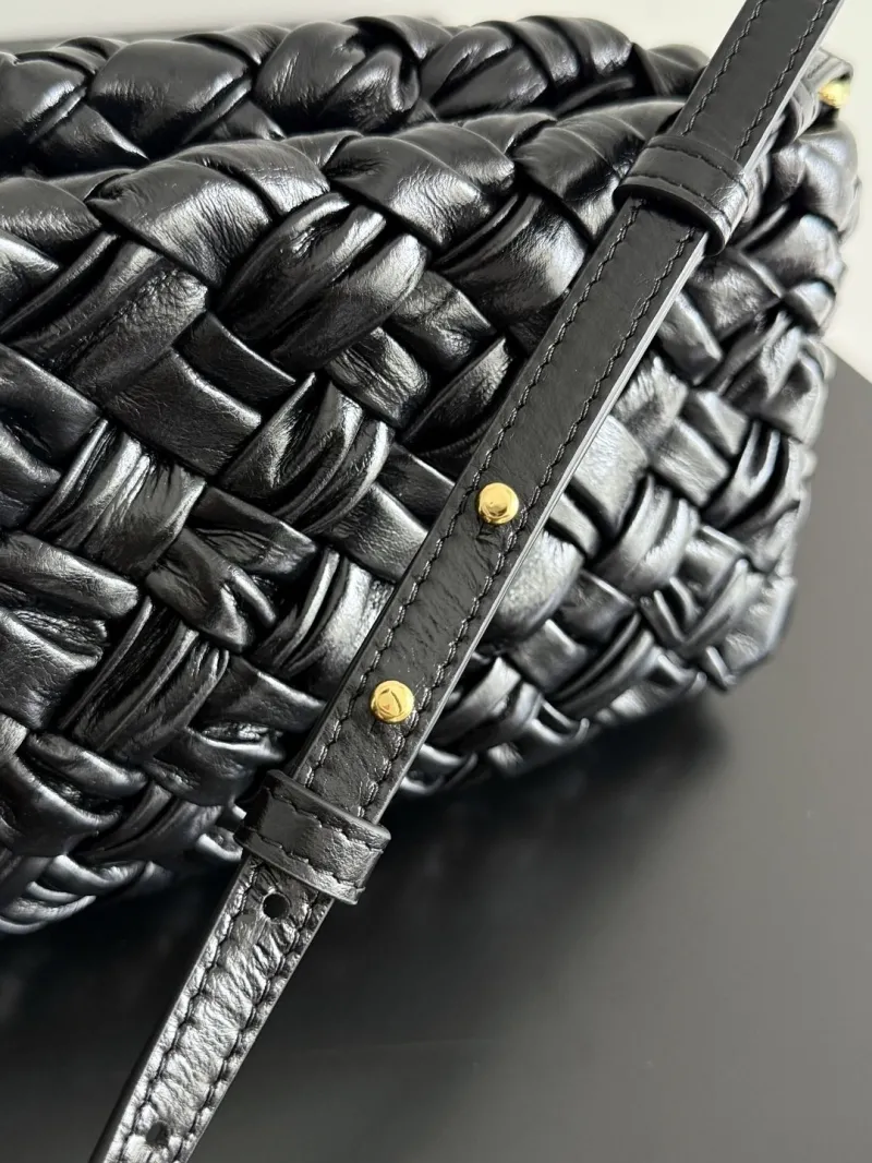 Bottega Veneta Black Woven Leather Shoulder Bag 77 - Image 3
