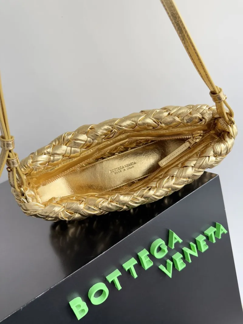 Bottega Veneta Gold Woven Top Handle Bag 82 - Image 9