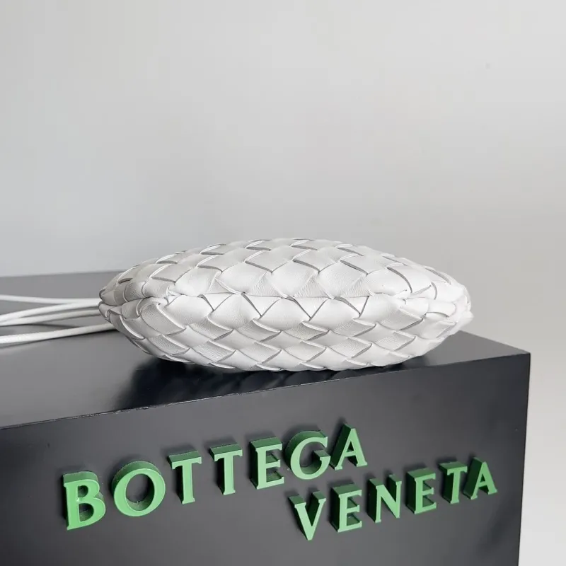 Bottega Veneta White Mini Woven Crossbody Bag - Image 3