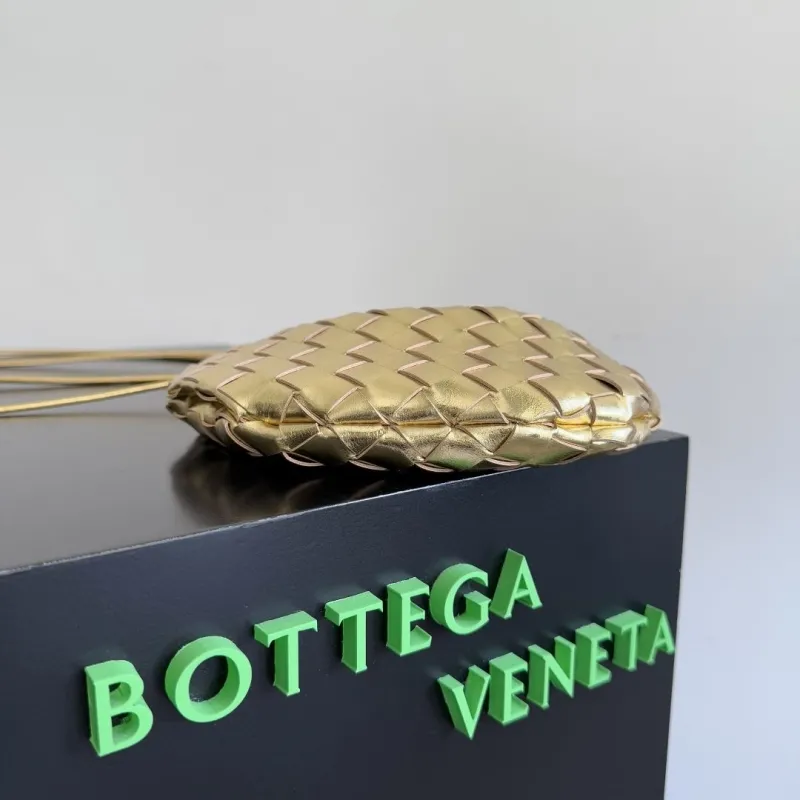 BV Top Handle Bags-102 - Image 3