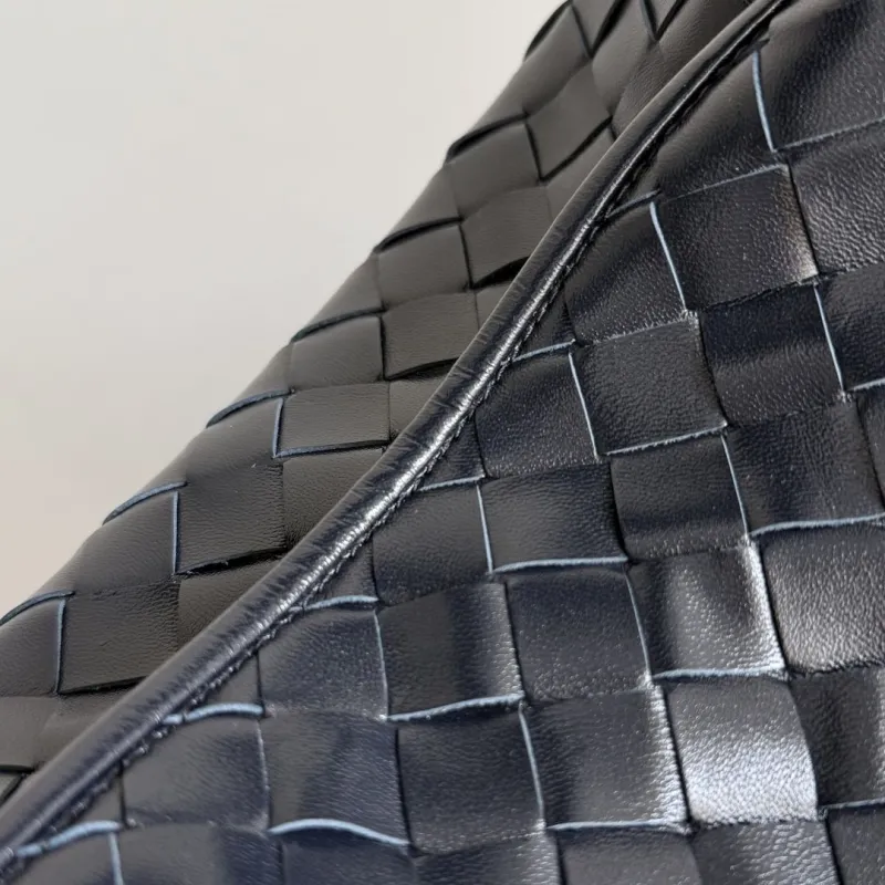 BV Top Handle Bags-113 - Image 4