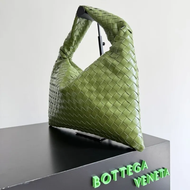 Alternative view of BV Top Handle Bags-116