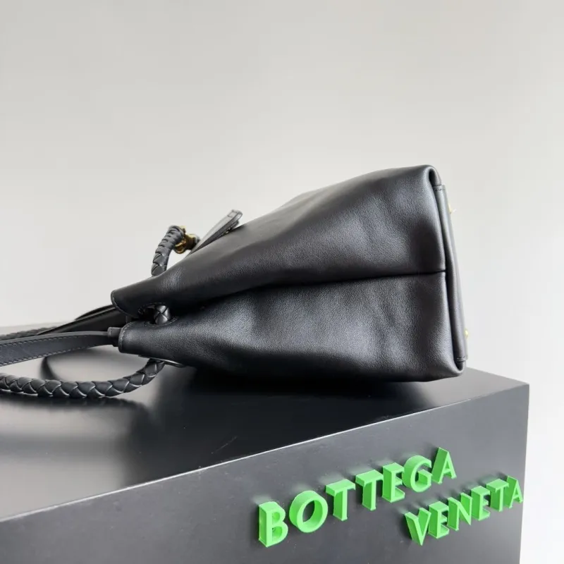 Bottega Veneta Black Leather Top Handle Crossbody Bag - Image 3
