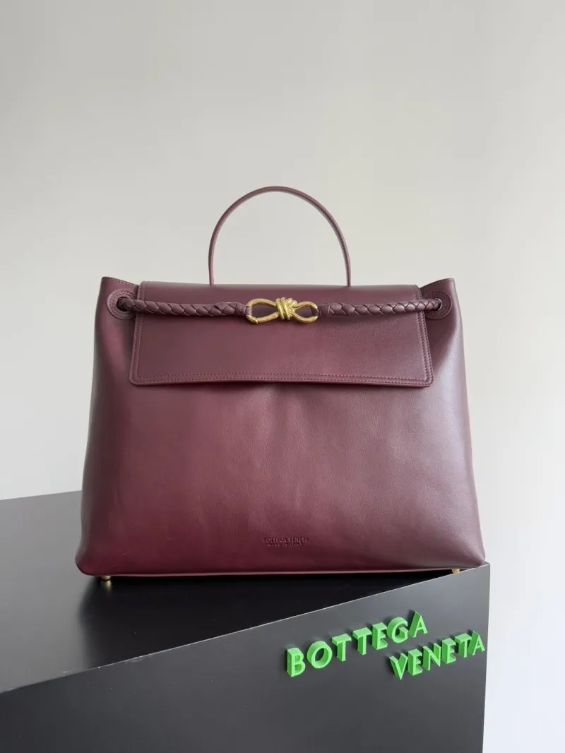 Bottega Veneta Burgundy Top Handle Bag 123