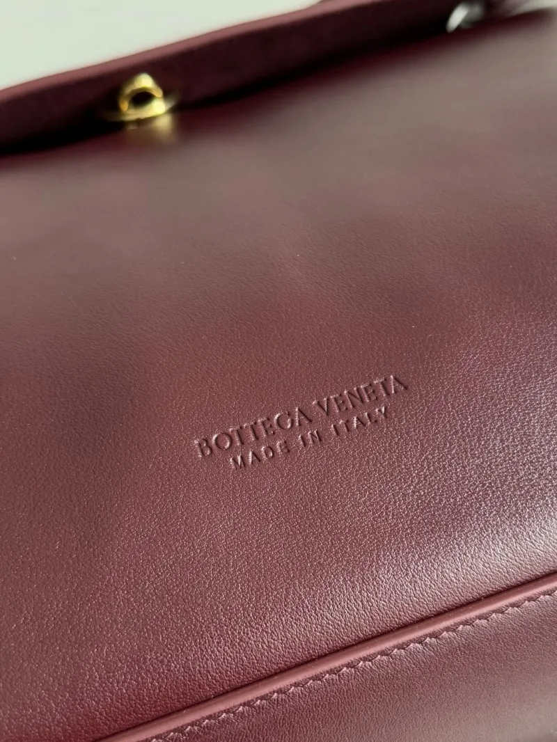 Bottega Veneta Burgundy Top Handle Bag 123 - Image 5