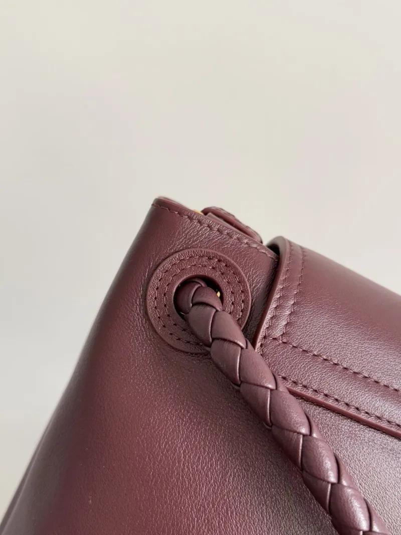 Bottega Veneta Burgundy Top Handle Bag 123 - Image 8