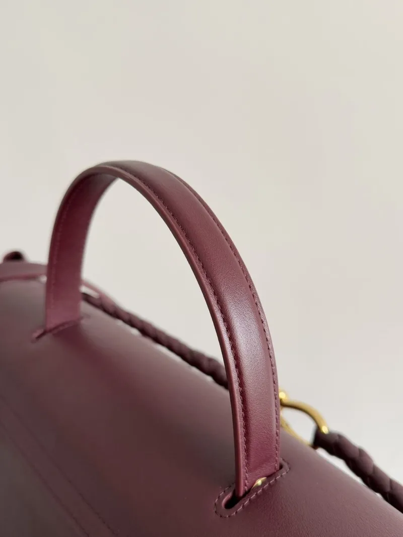 Bottega Veneta Burgundy Top Handle Bag 123 - Image 9
