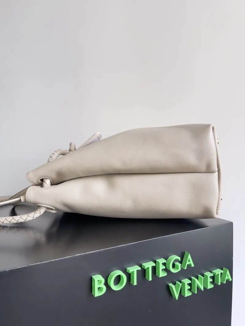 Bottega Veneta Beige Top Handle Shoulder Bag - Image 3