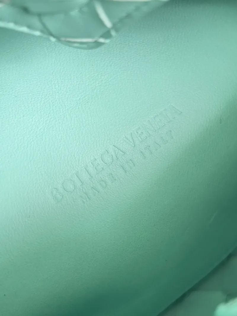 Bottega Veneta Mint Green Woven Top Handle Bag 129 - Image 8