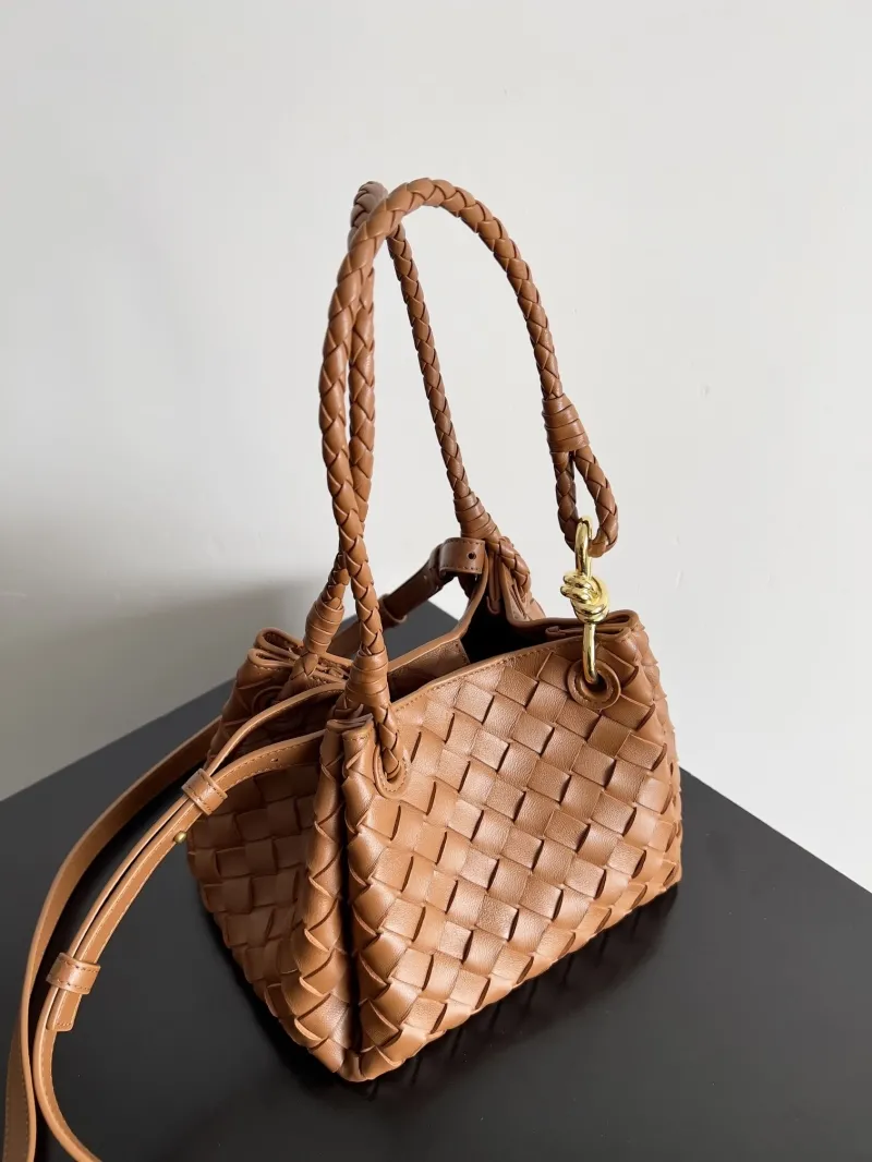 Bottega Veneta Brown Woven Top Handle Crossbody Bag 130 - Image 3