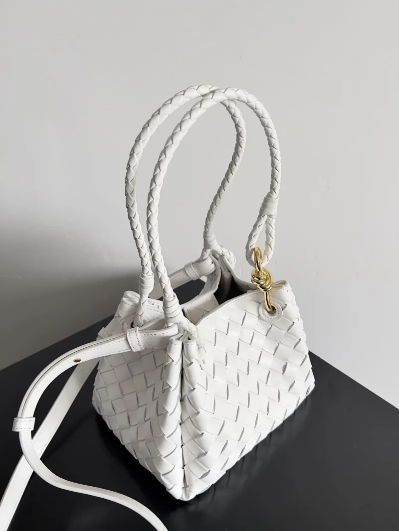 Bottega Veneta White Woven Top Handle Bag 133 - Image 3