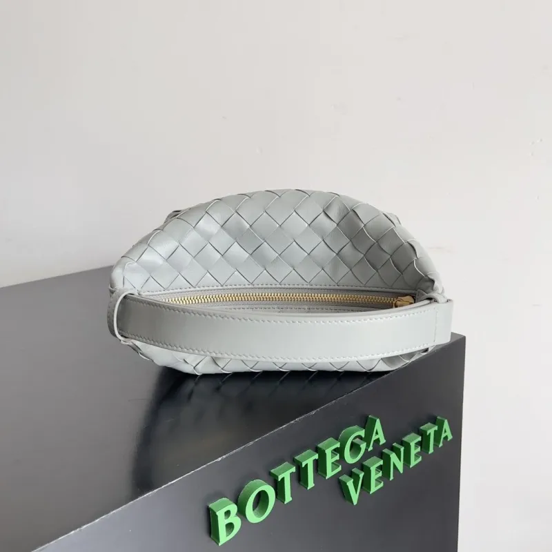 Bottega Veneta Light Gray Intrecciato Top Handle Bag 147 - Image 4