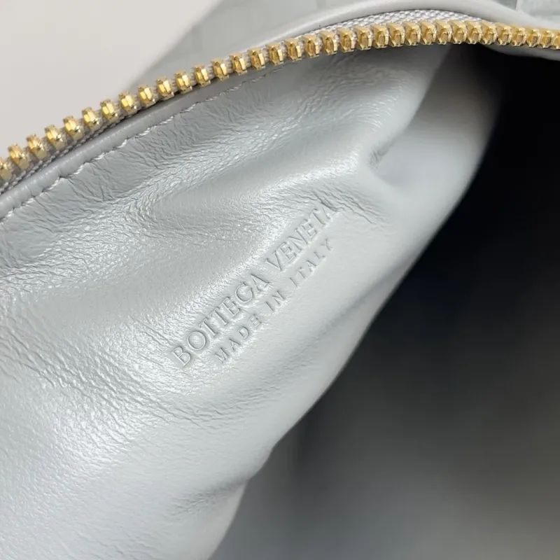 Bottega Veneta Light Gray Intrecciato Top Handle Bag 147 - Image 7