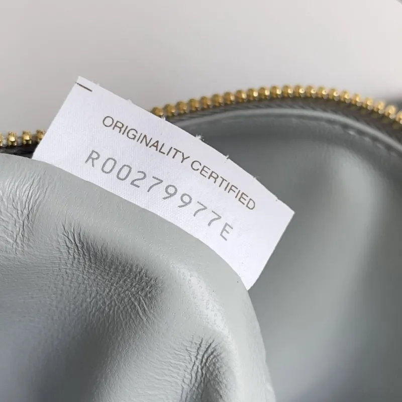Bottega Veneta Light Gray Intrecciato Top Handle Bag 147 - Image 8