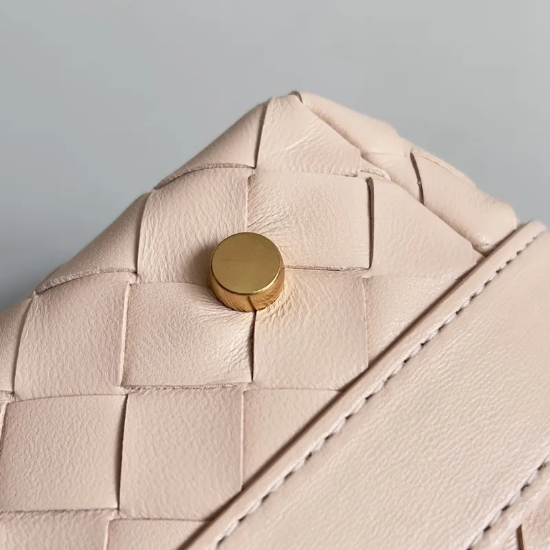 Bottega Veneta Nude Intrecciato Top Handle Bag 150 - Image 3
