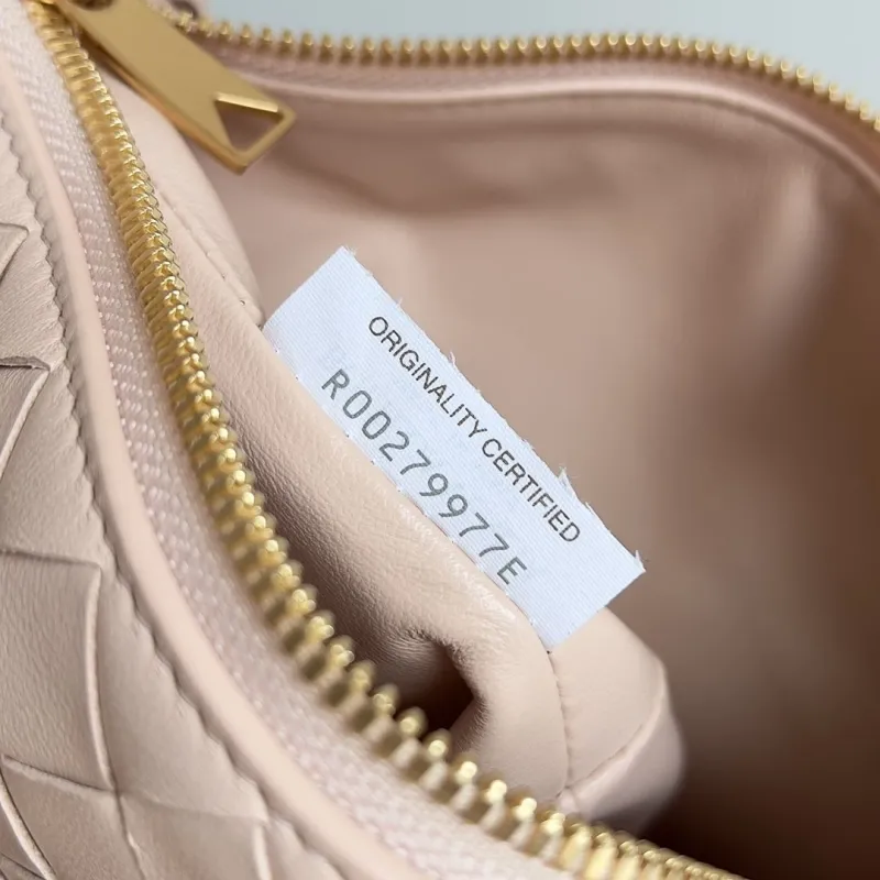 Bottega Veneta Nude Intrecciato Top Handle Bag 150 - Image 7
