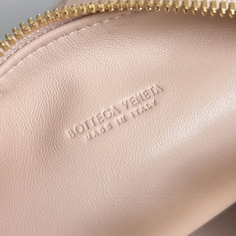 Bottega Veneta Nude Intrecciato Top Handle Bag 150 - Image 8