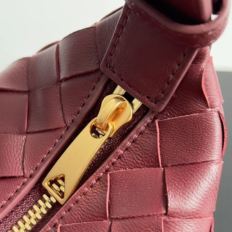 Bottega Veneta Burgundy Top Handle Bag 156 - Image 6