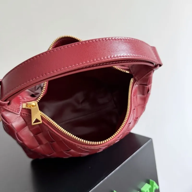 Bottega Veneta Burgundy Top Handle Bag 164 - Image 9