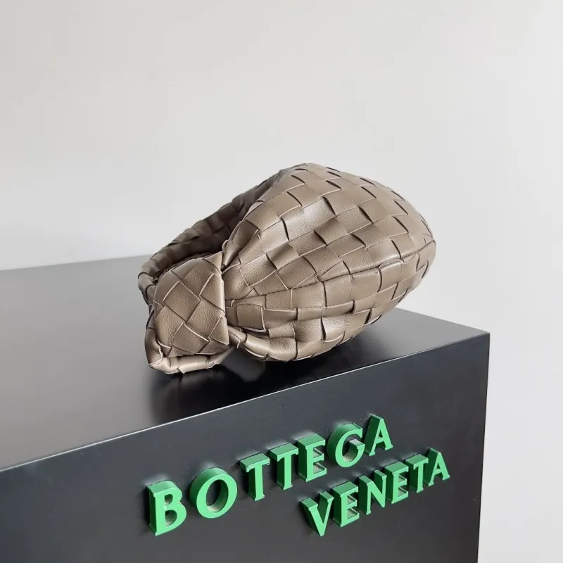 Bottega Veneta Taupe Woven Top Handle Bag - Image 5
