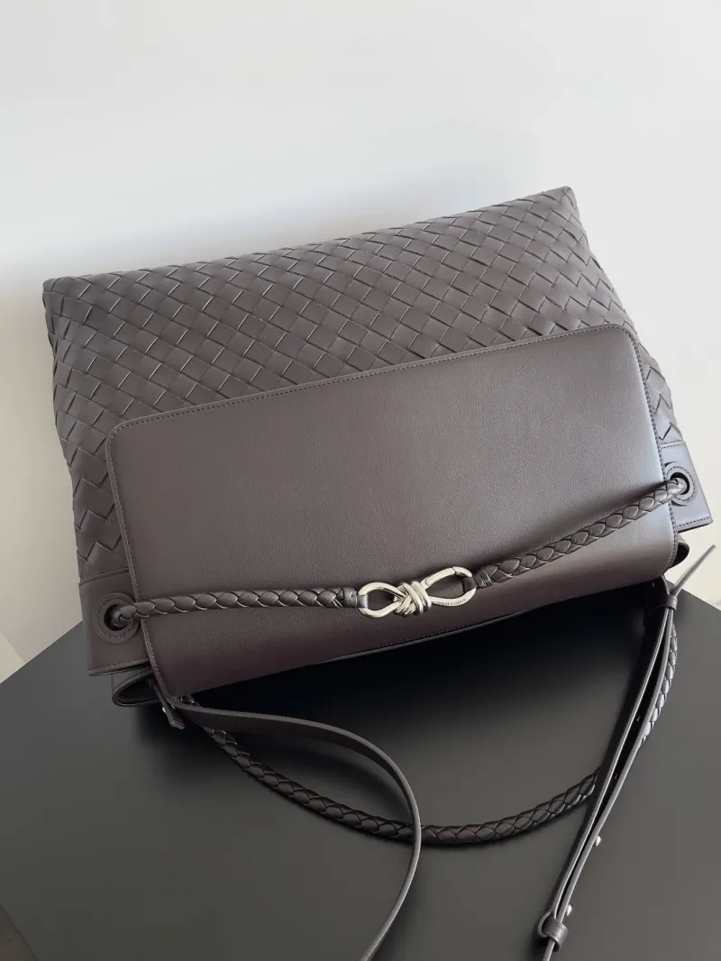 Bottega Veneta Dark Brown Intrecciato Leather Top Handle Shoulder Bag - Image 6