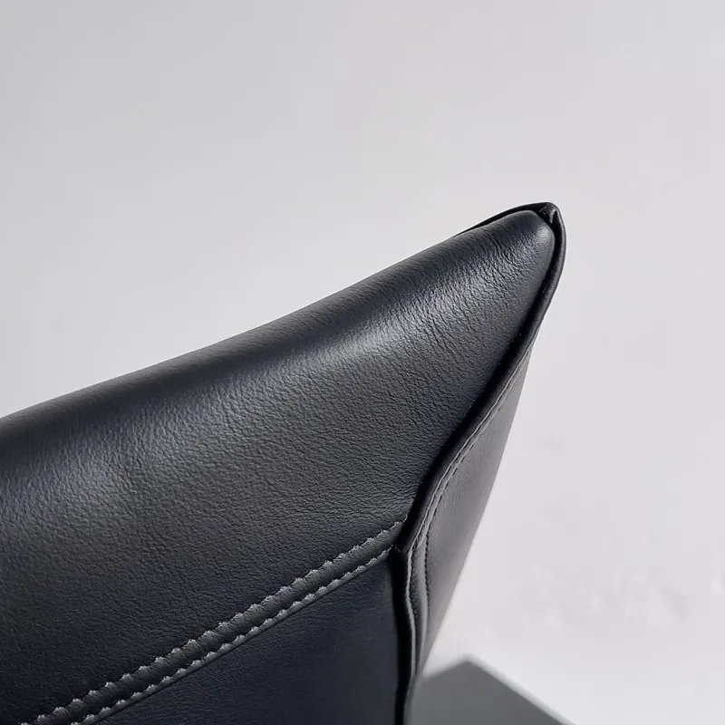 Bottega Veneta Black Leather Hobo Bag 183 - Image 5
