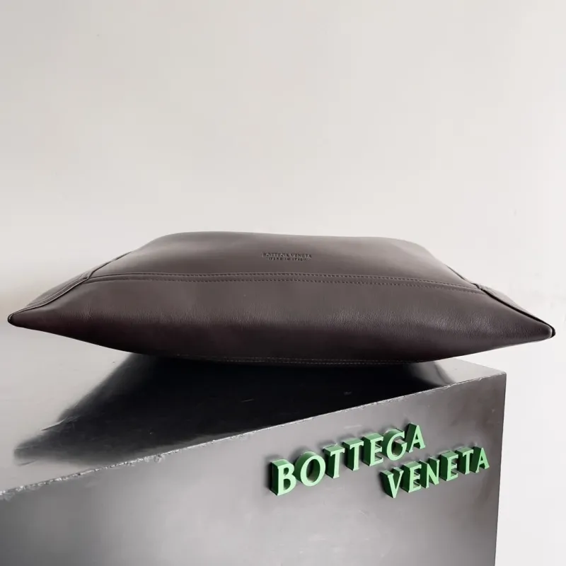 Bottega Veneta Dark Brown Top Handle Bag 184 - Image 3