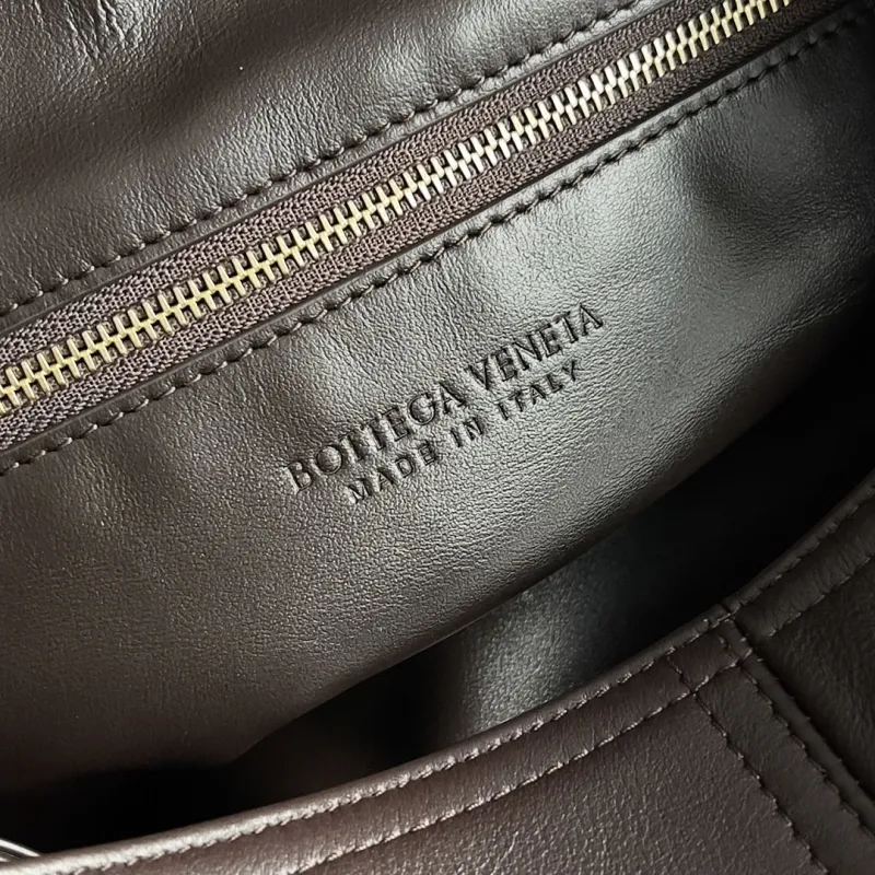 Bottega Veneta Dark Brown Top Handle Bag 184 - Image 8