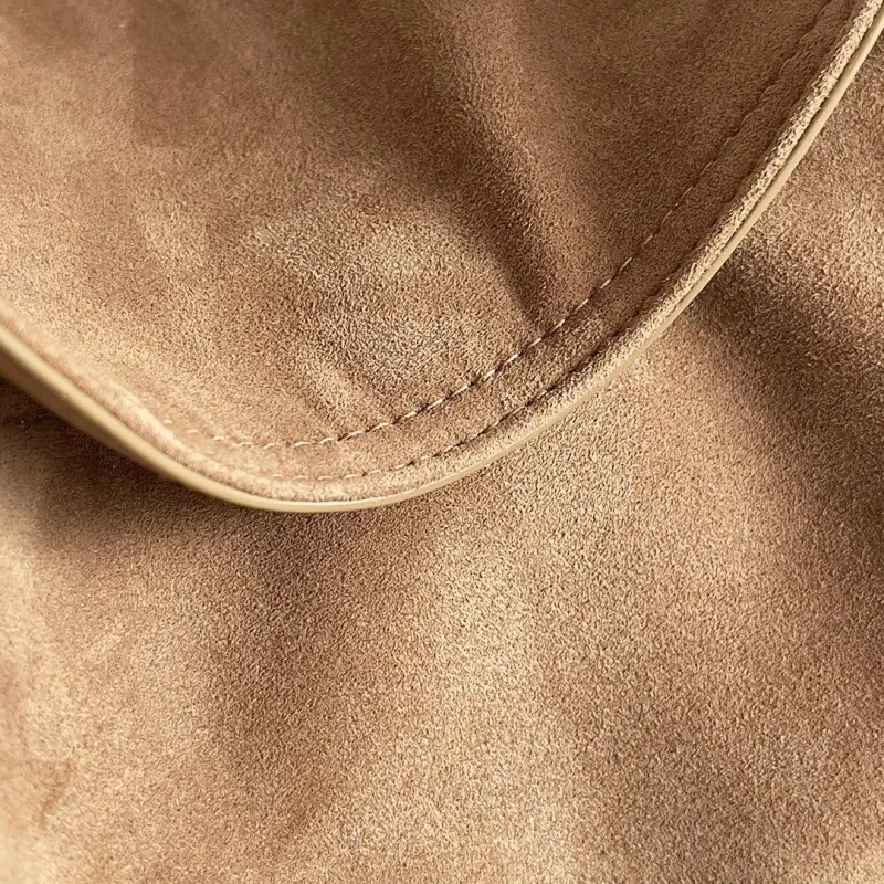 Bottega Veneta Tan Suede Hobo Bag - Image 5