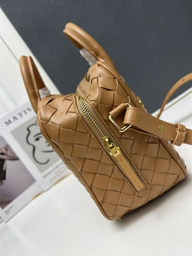 Bottega Veneta Tan Top Handle Crossbody Bag S07002 - Image 7