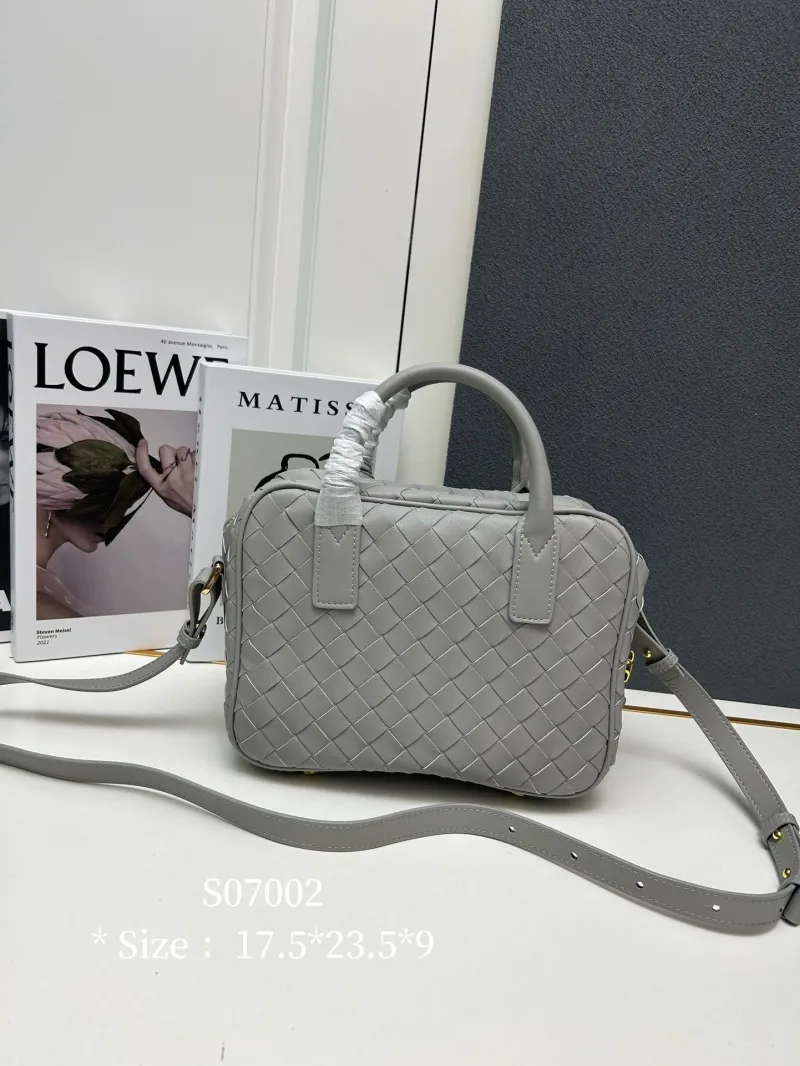 Alternative view of Gray BV Woven Crossbody Top Handle Bag S07002