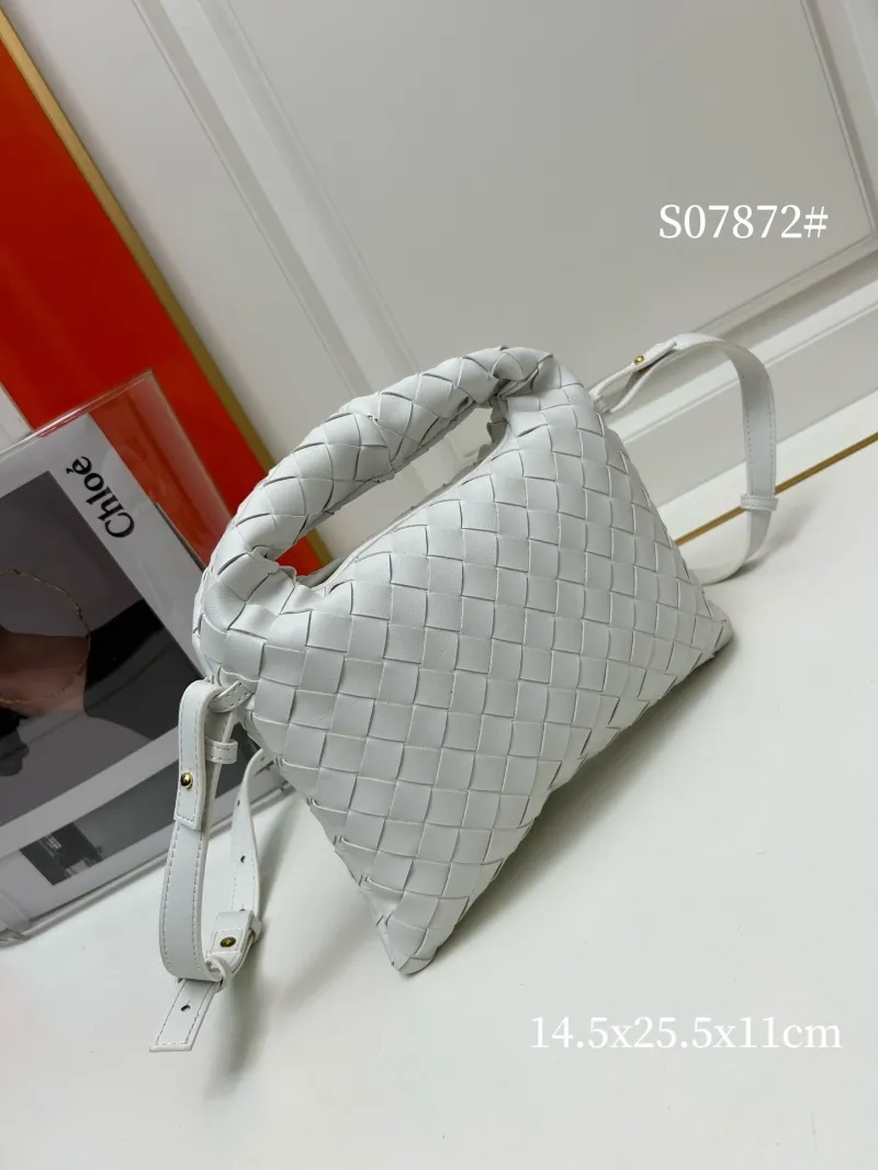 Alternative view of BV White Woven Top Handle Crossbody Bag S07872