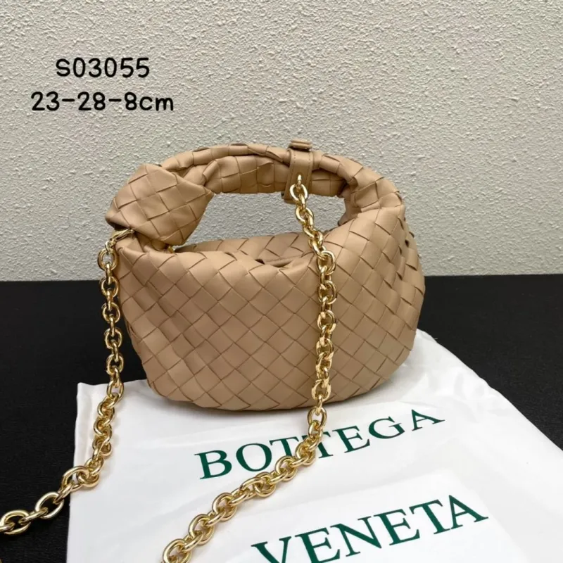 Bottega Veneta Beige Woven Top Handle Bag S03055