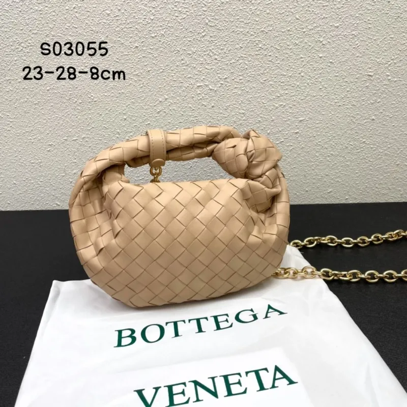 Bottega Veneta Beige Woven Top Handle Bag S03055 - Image 3