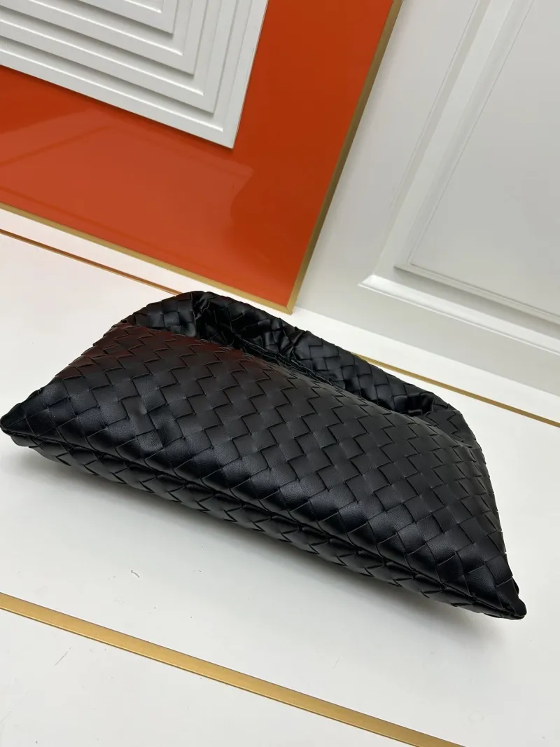 BV Black Woven Top Handle Bag S07872 - Image 6