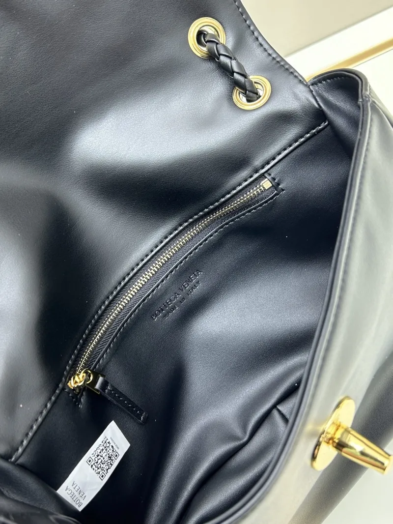 BV Black Top Handle Bag 225 - Image 7