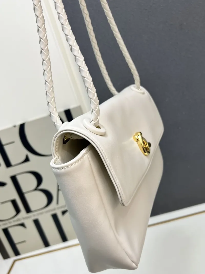Alternative view of BV White Leather Shoulder Bag 1H8918
