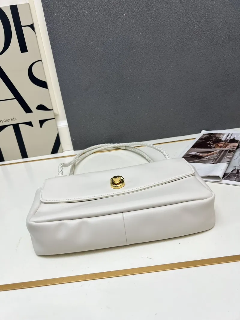 BV White Leather Shoulder Bag 1H8918 - Image 4