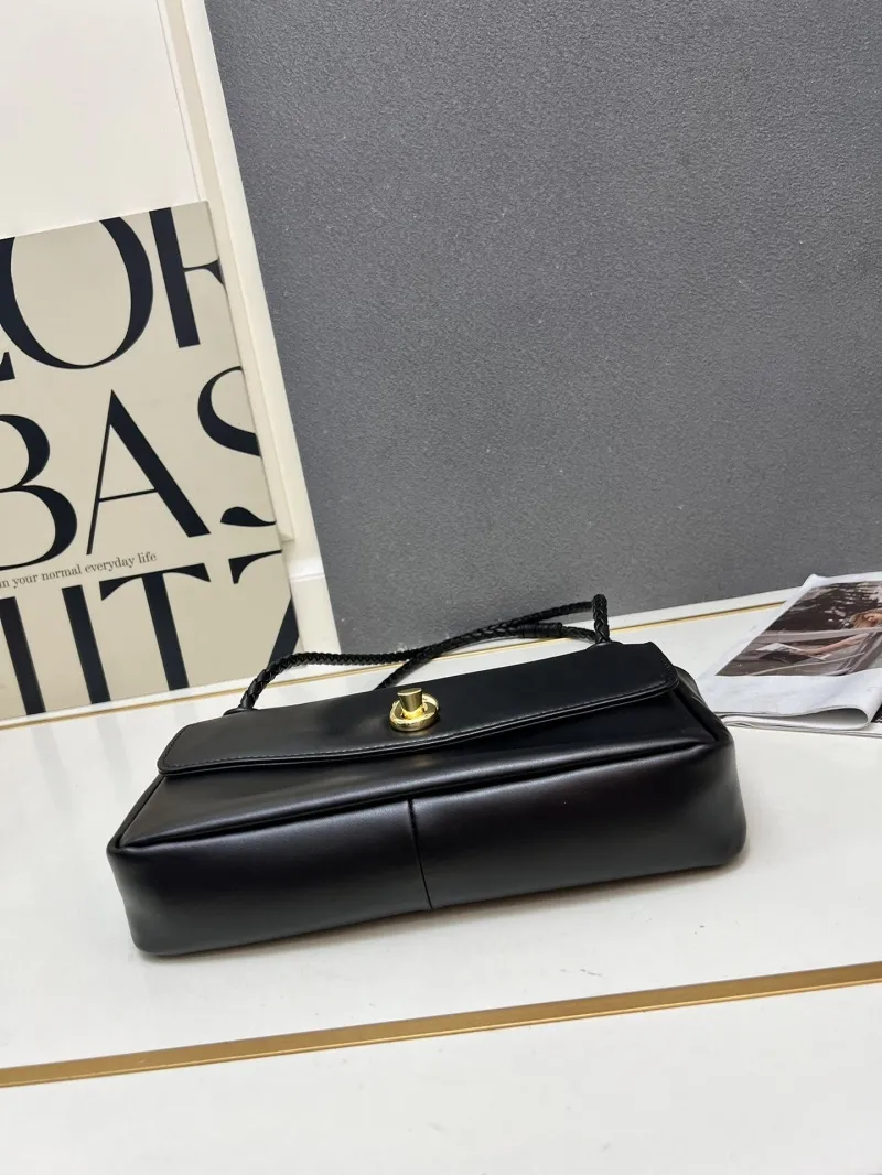 BV 1H8918 Black Leather Shoulder Bag - Image 6