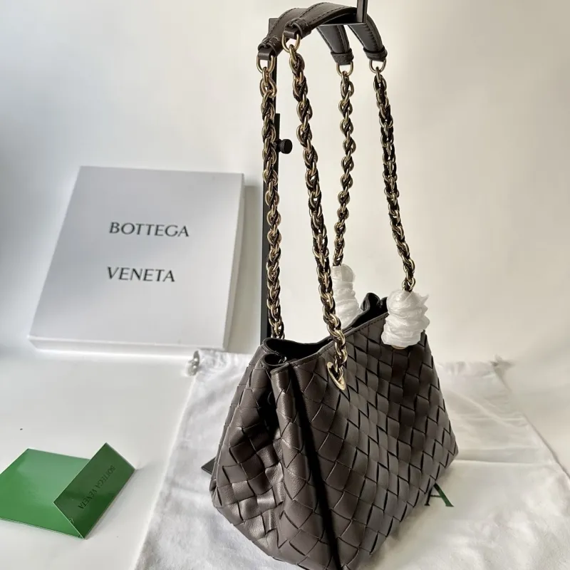 Alternative view of BV Top Handle Bags-237