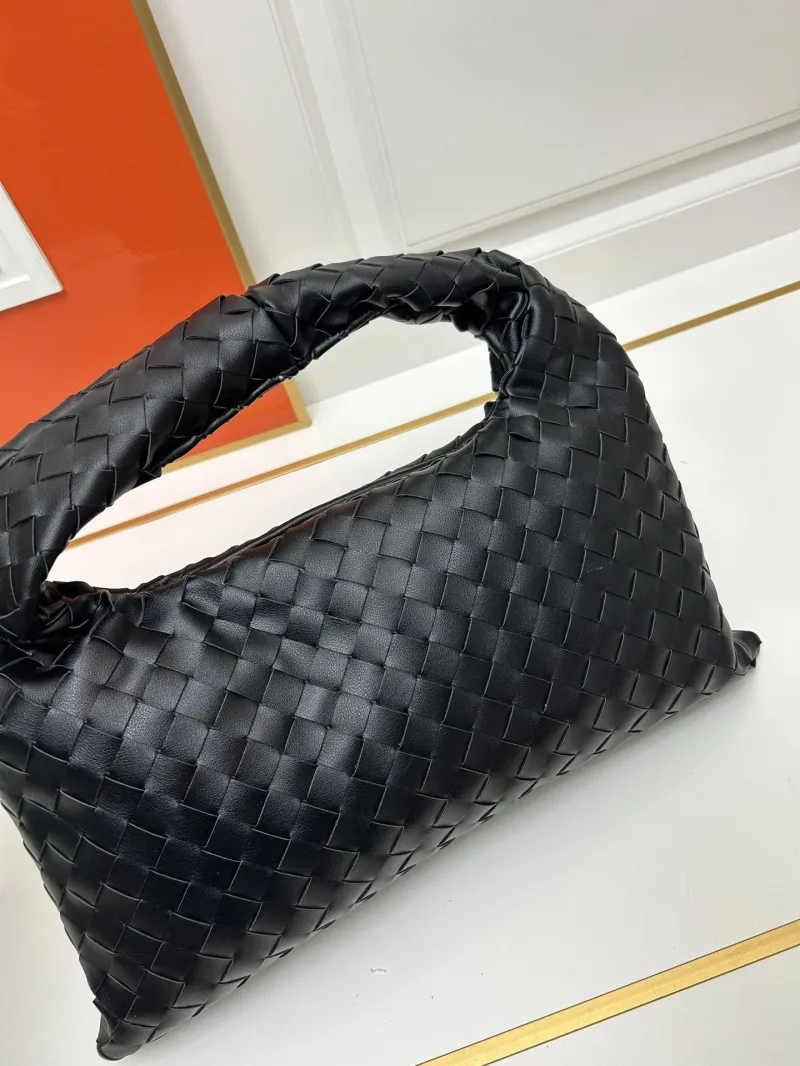 BV Black Woven Top Handle Bag S07872 - Image 3