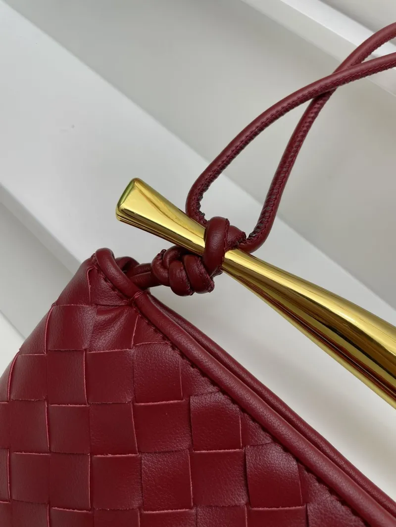 BV Red Woven Small Top Handle Bag S0277 - Image 4