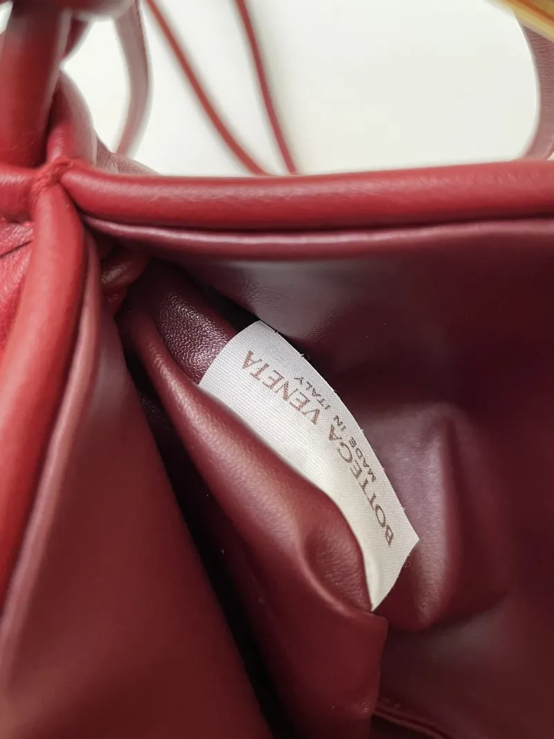 BV Red Woven Small Top Handle Bag S0277 - Image 8