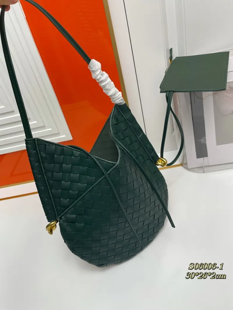 BV Woven Leather Top Handle Bag S06006-1 - Image 3