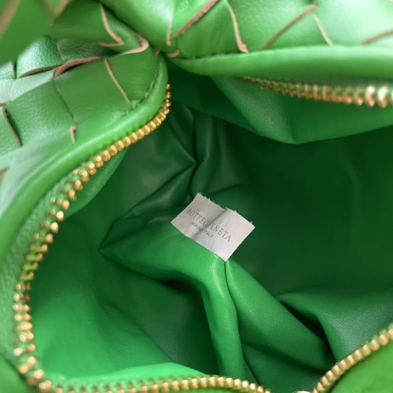 Bottega Veneta Green Woven Top Handle Bag S03055 - Image 8