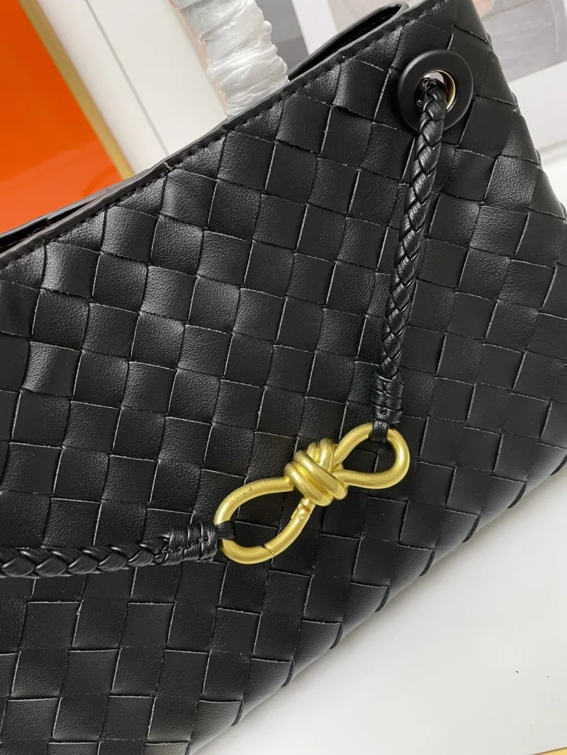 BV Small Black Woven Top Handle Handbag S05022 - Image 6