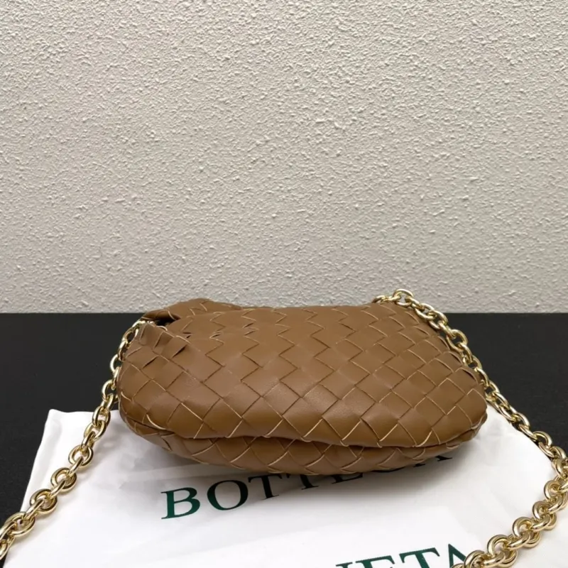 Bottega Veneta Brown Top Handle Bag S03055 23-28-8cm - Image 7