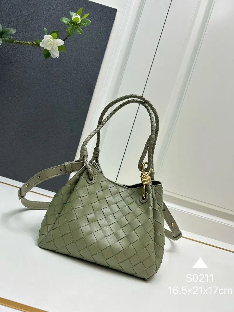 Alternative view of BV Top Handle Bags-375