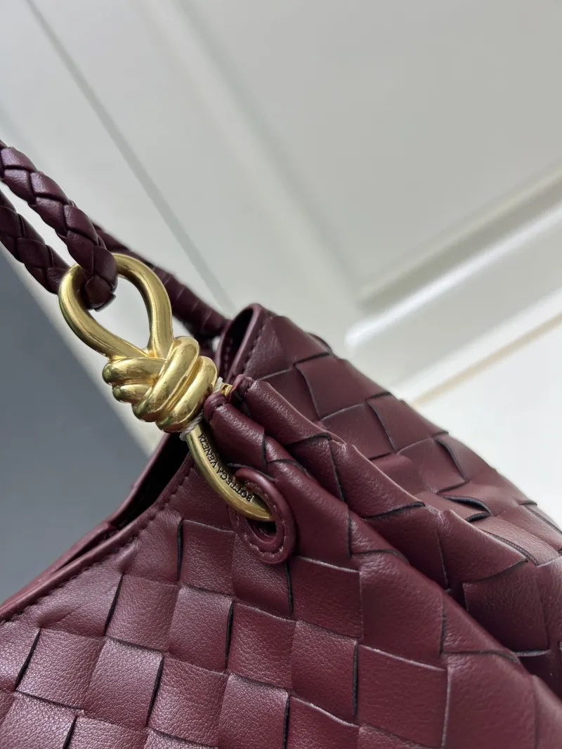 BV Burgundy Woven Top Handle Crossbody Bag S0211 - Image 4