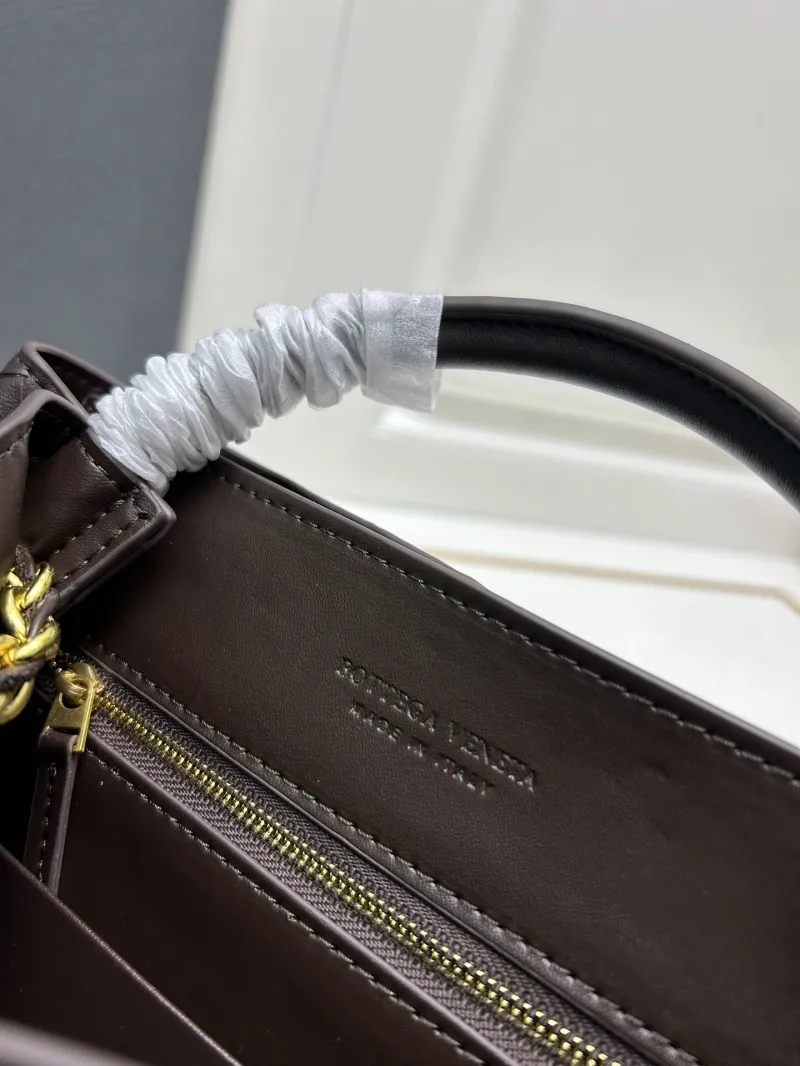 BV Top Handle Bags-390 - Image 9